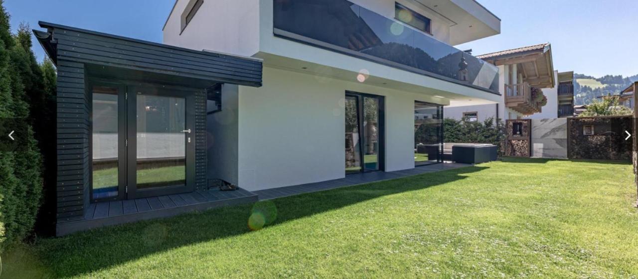 Alpin Chalet Arte Söll Exteriör bild